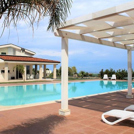 Villa Maria - Apartments In Villa With Pool بولينيانو آ ماري المظهر الخارجي الصورة